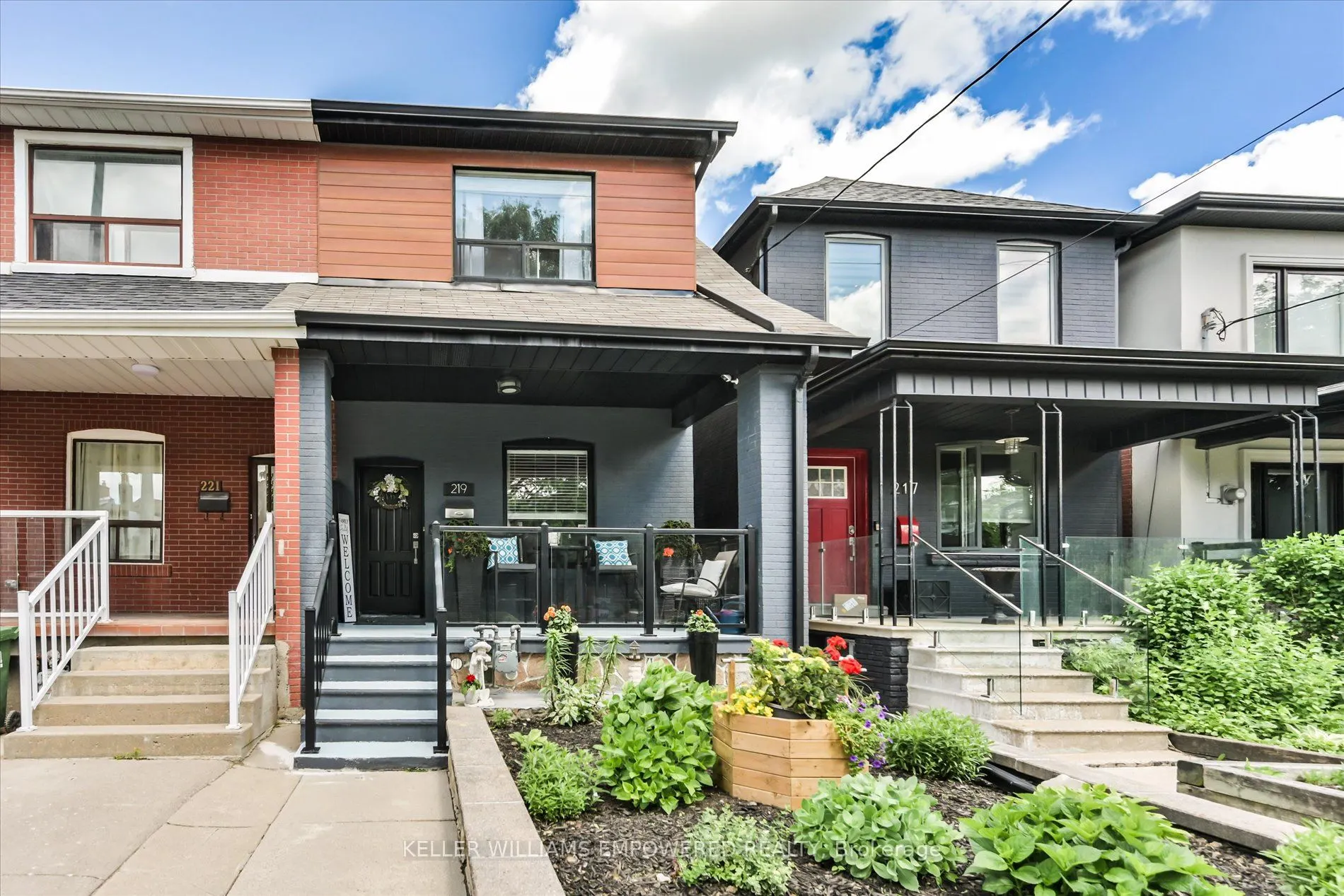 219 Earlscourt Avenue