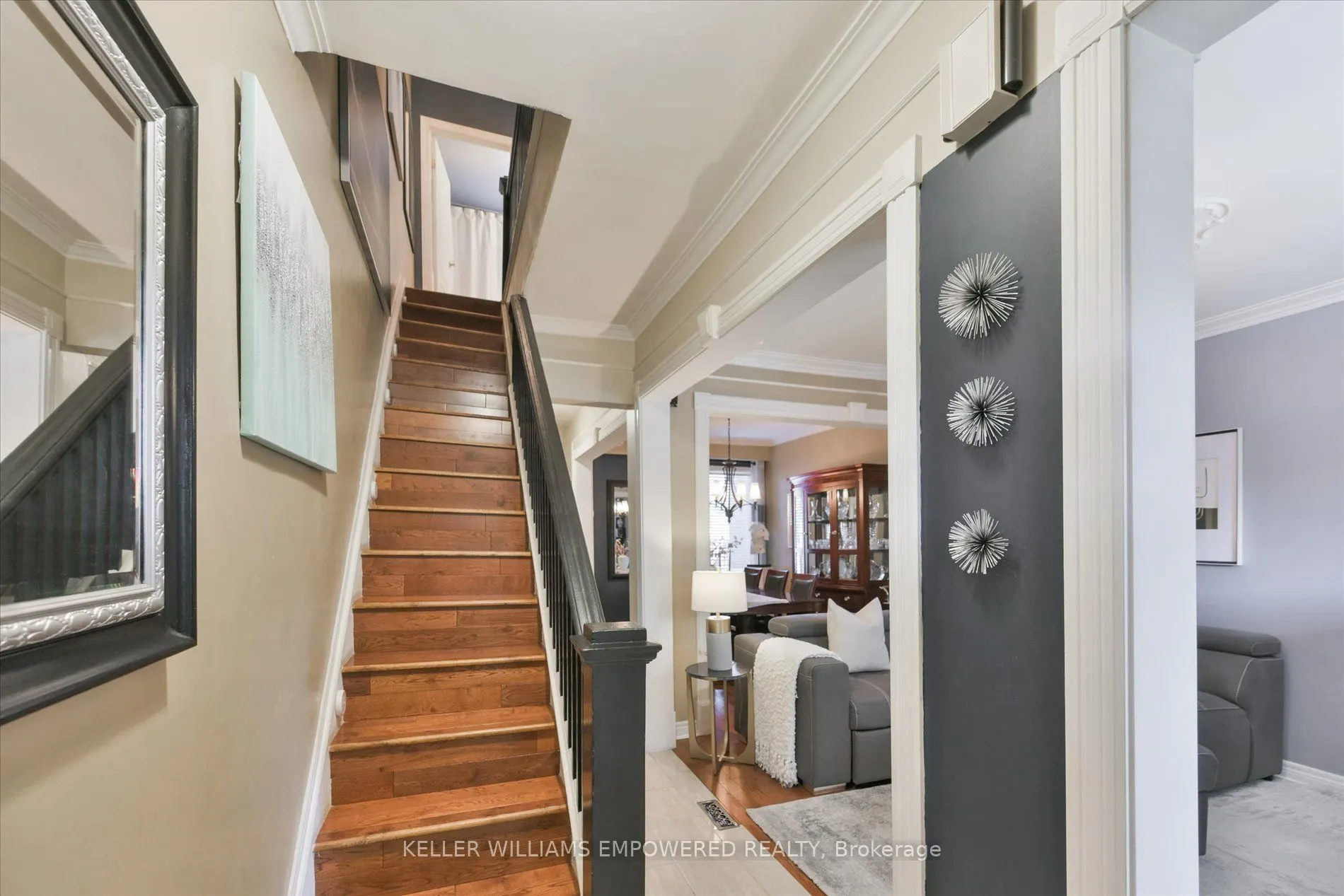219 Earlscourt Avenue