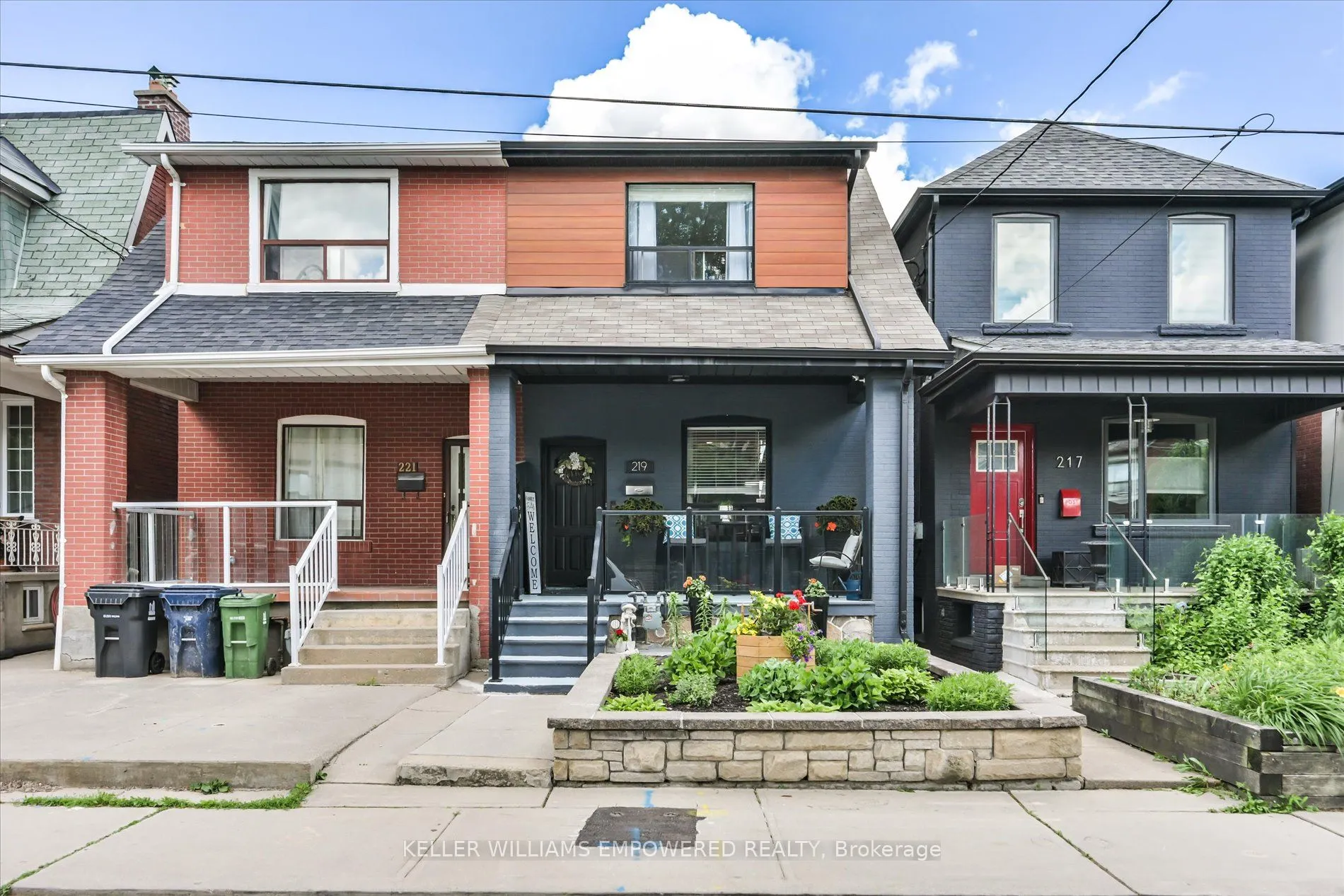 219 Earlscourt Avenue