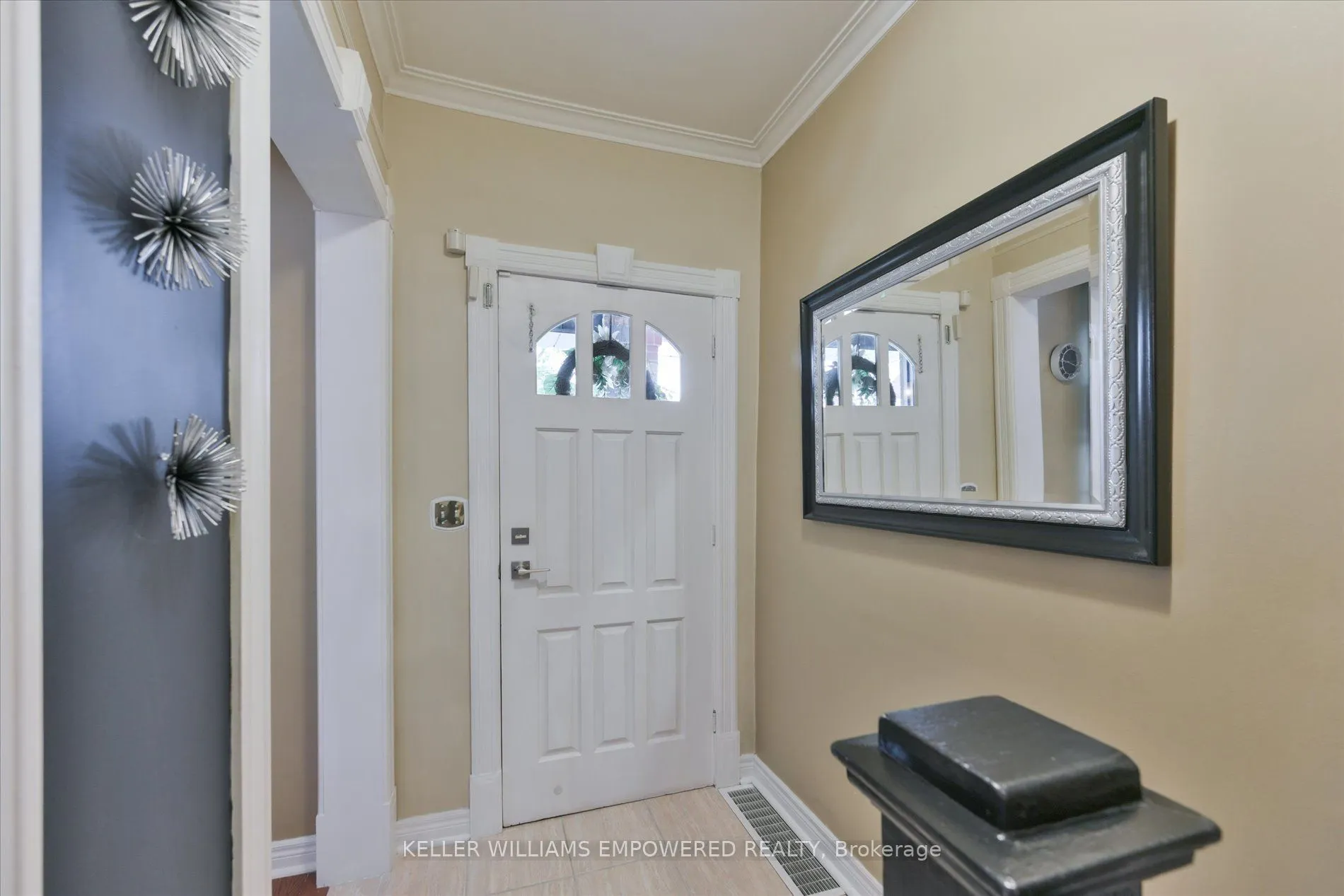 219 Earlscourt Avenue