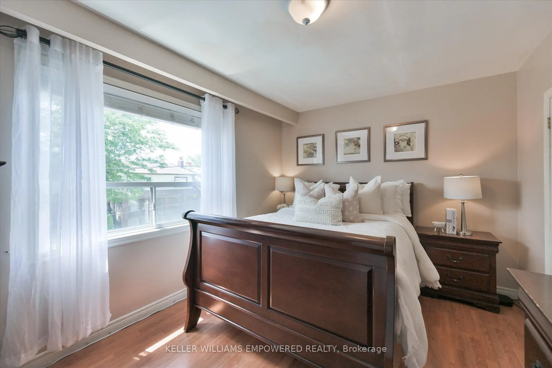 219 Earlscourt Avenue