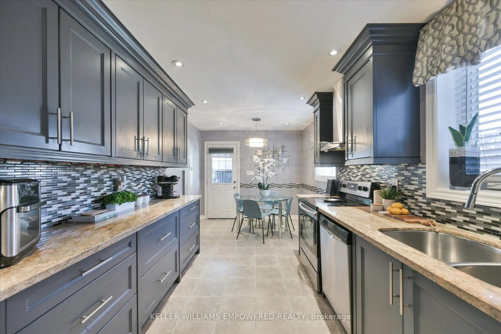 219 Earlscourt Avenue