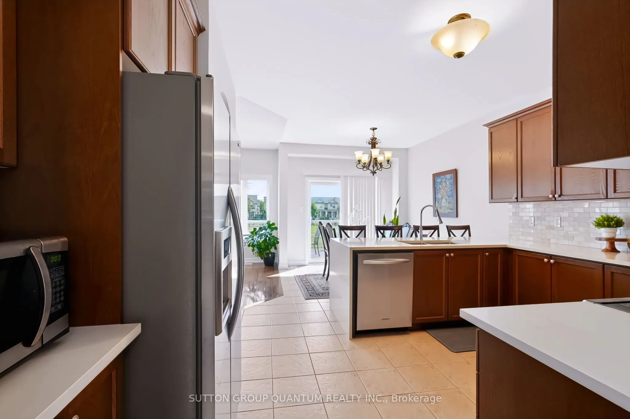 1487 Rolph Terrace