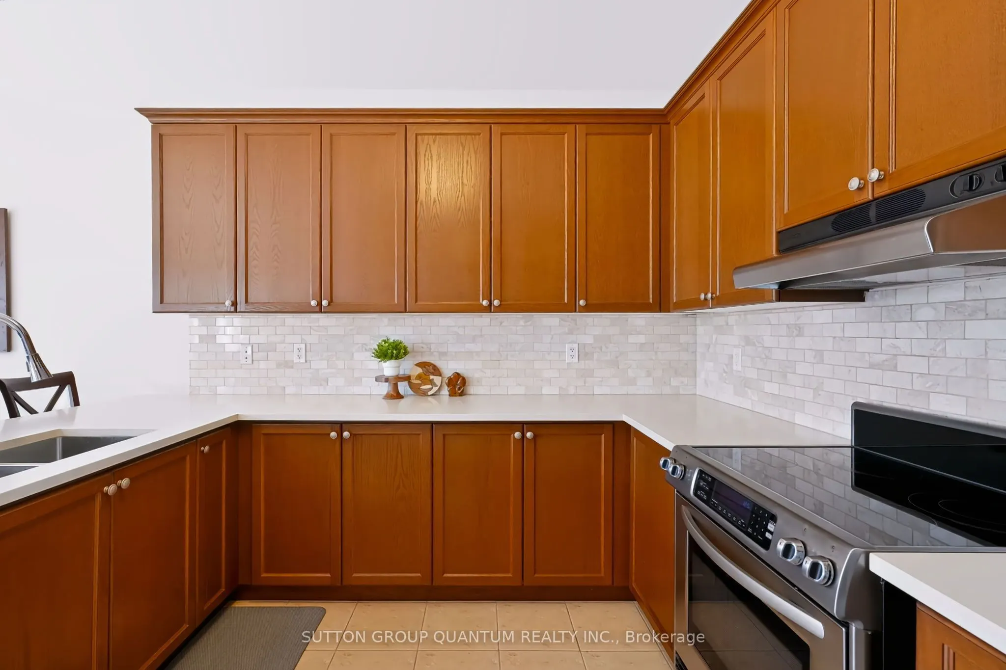 1487 Rolph Terrace