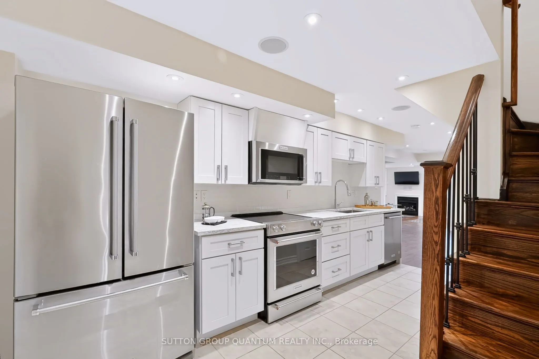 1487 Rolph Terrace