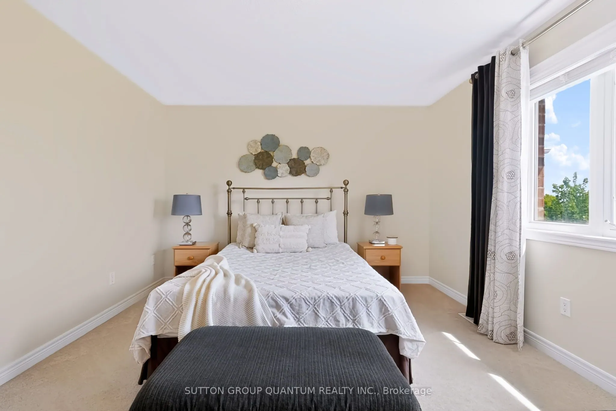 1487 Rolph Terrace