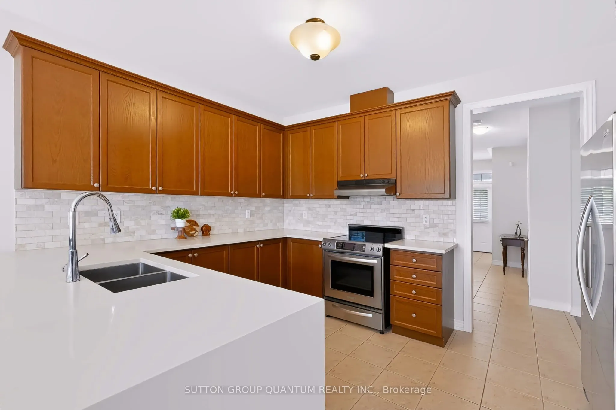 1487 Rolph Terrace