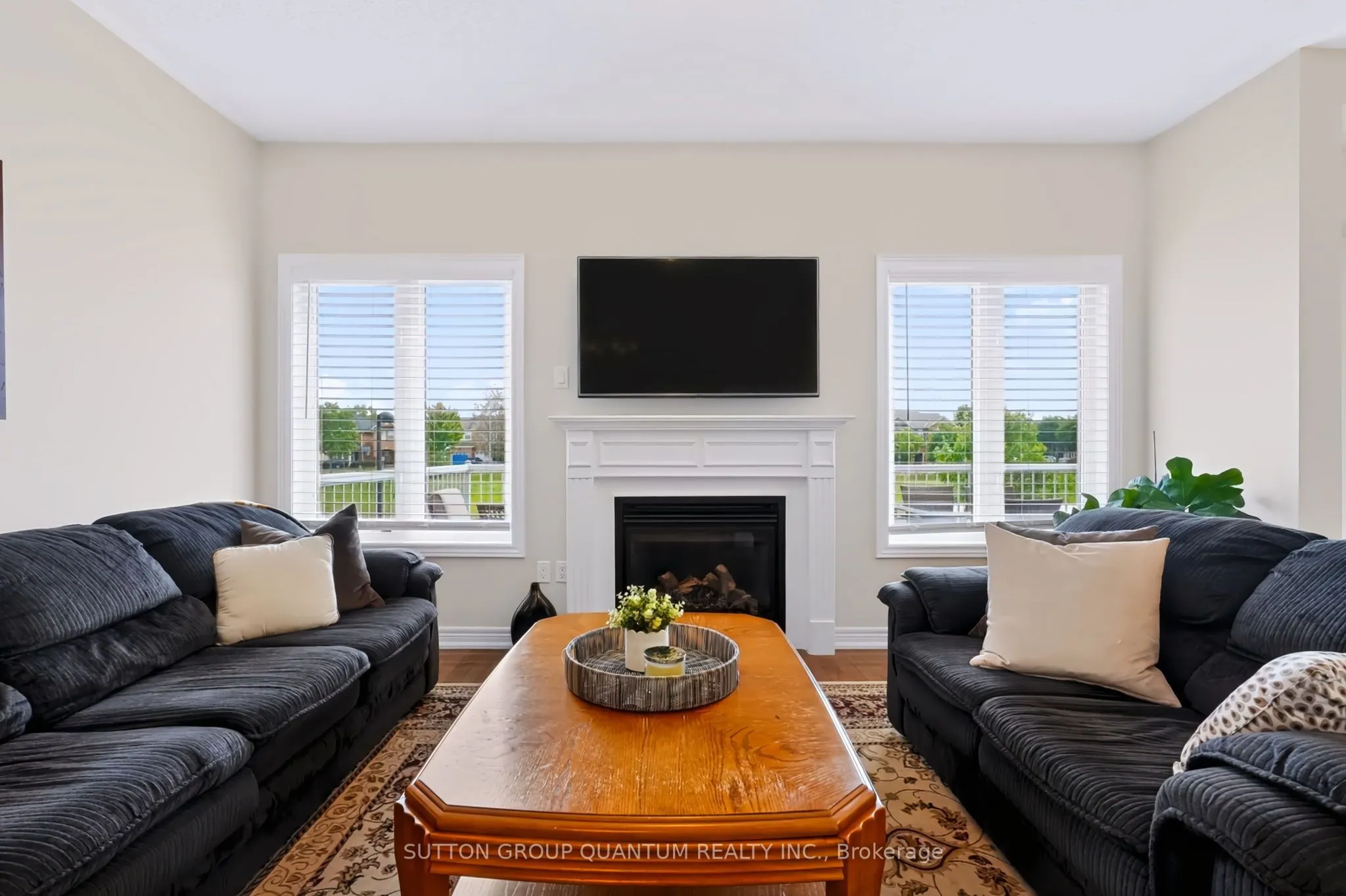 1487 Rolph Terrace