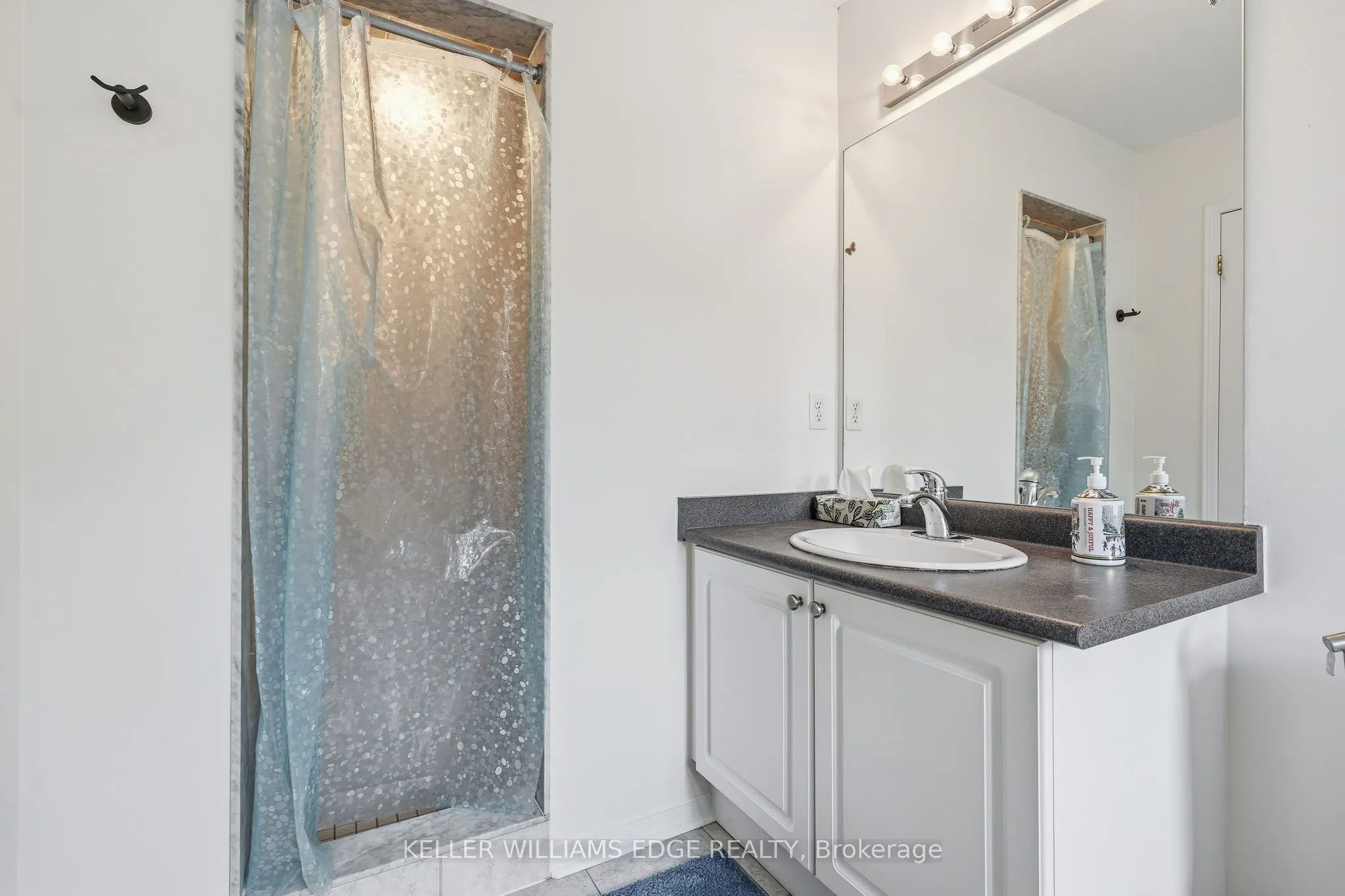 4828 Verdi Street