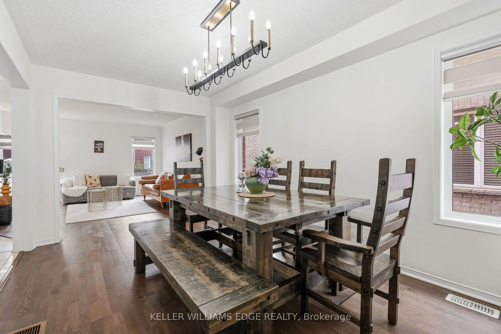 4828 Verdi Street