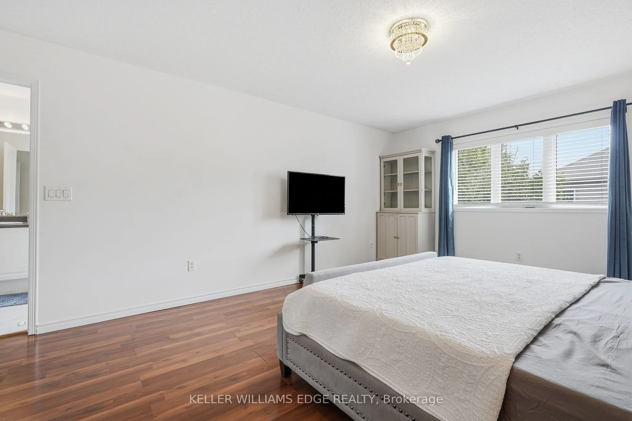 4828 Verdi Street