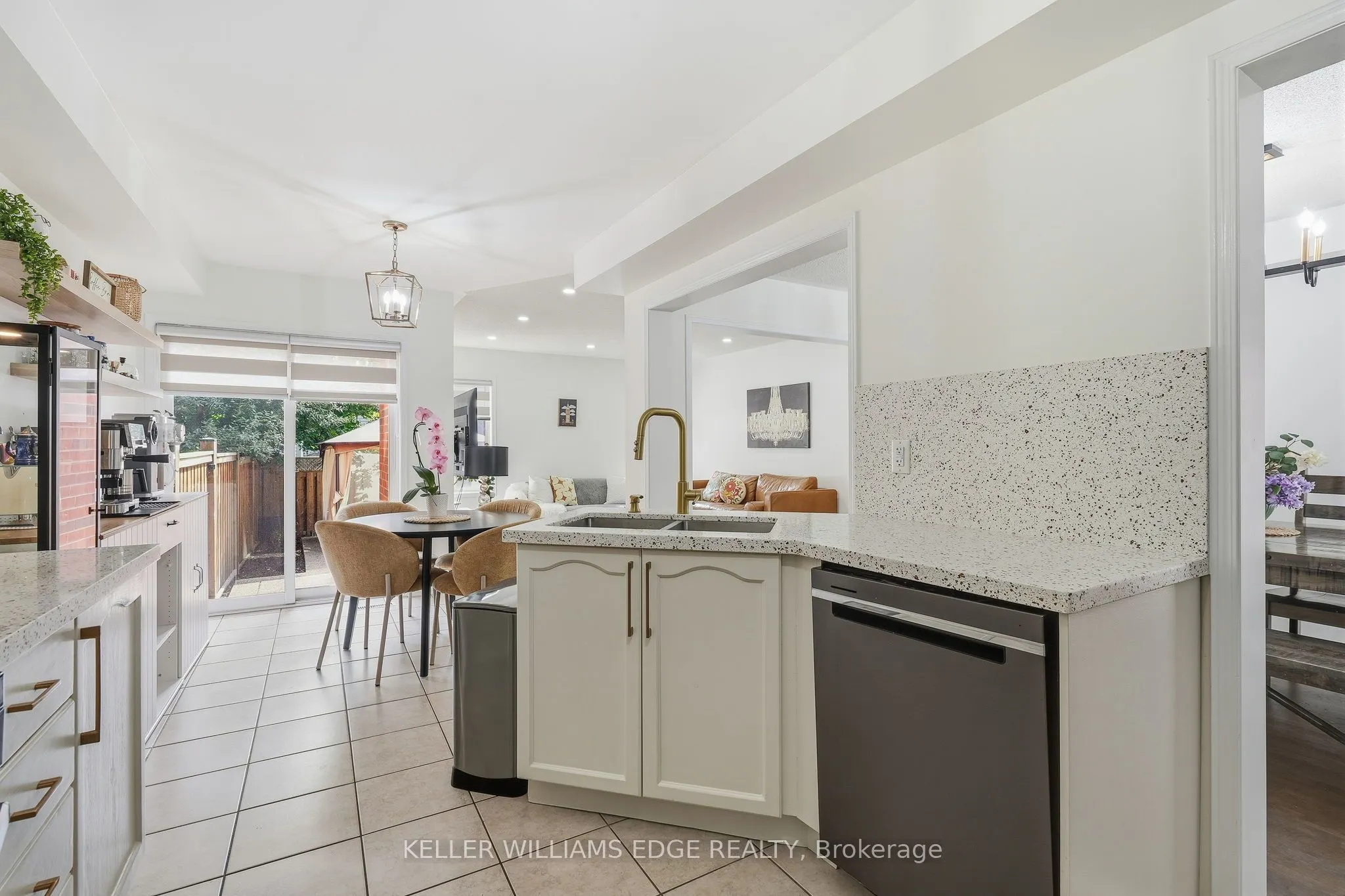 4828 Verdi Street