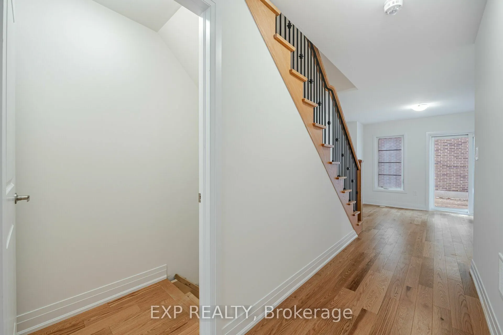 209 Wyndham Street
