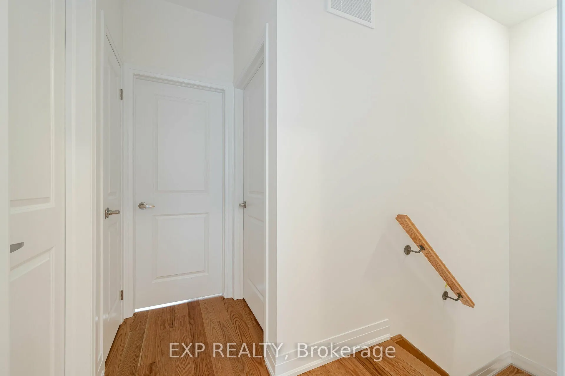 209 Wyndham Street