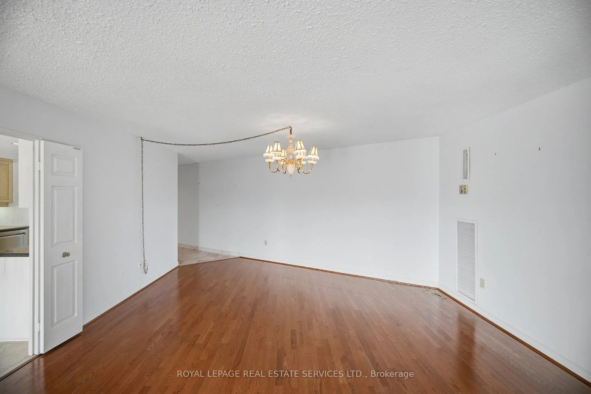 2010 Islington Avenue #2305