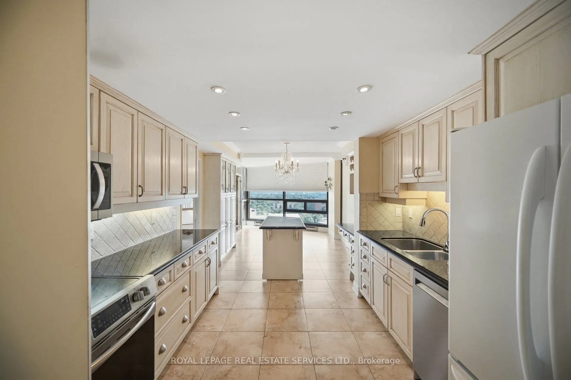 2010 Islington Avenue #2305
