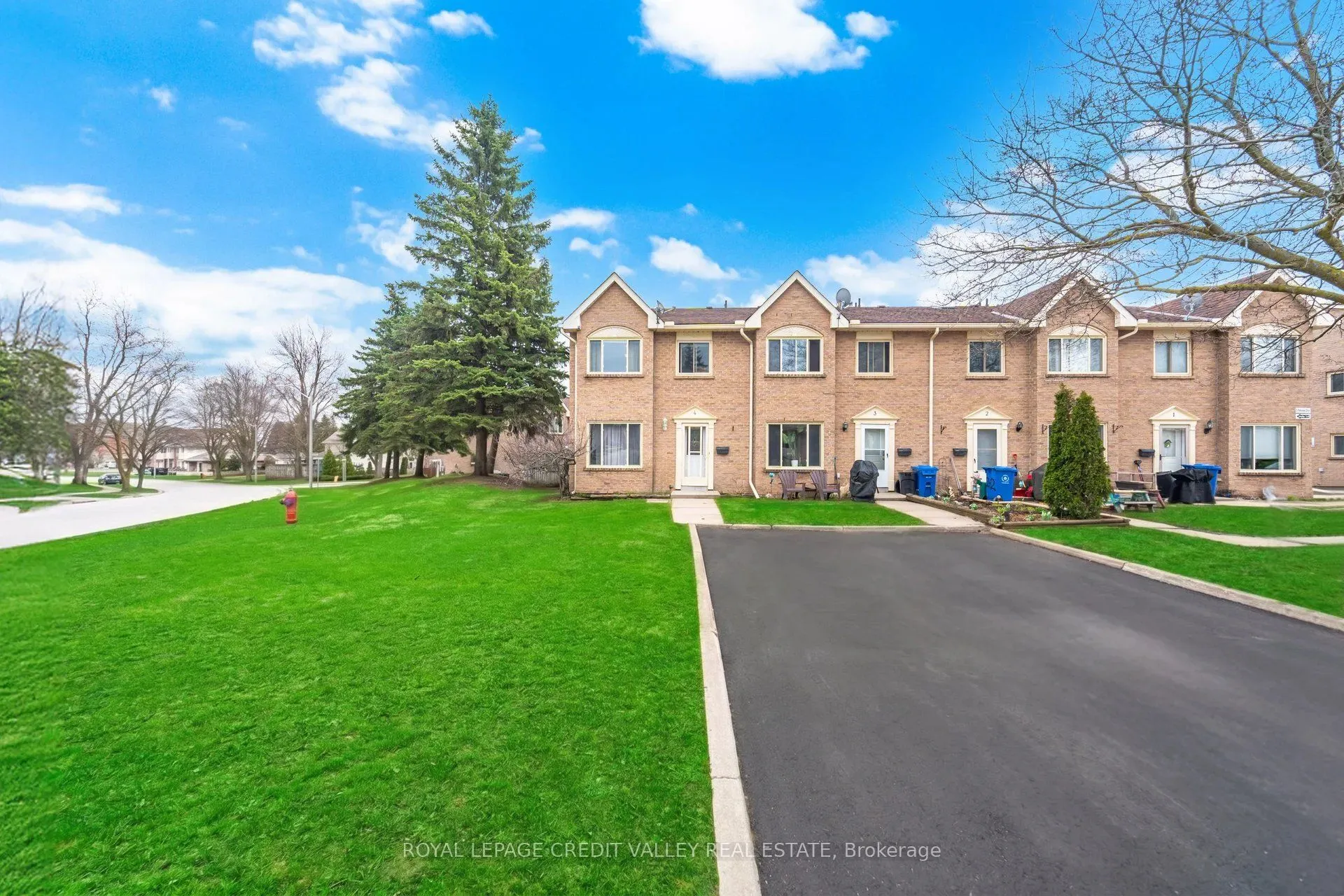 2 Parkview Drive #4