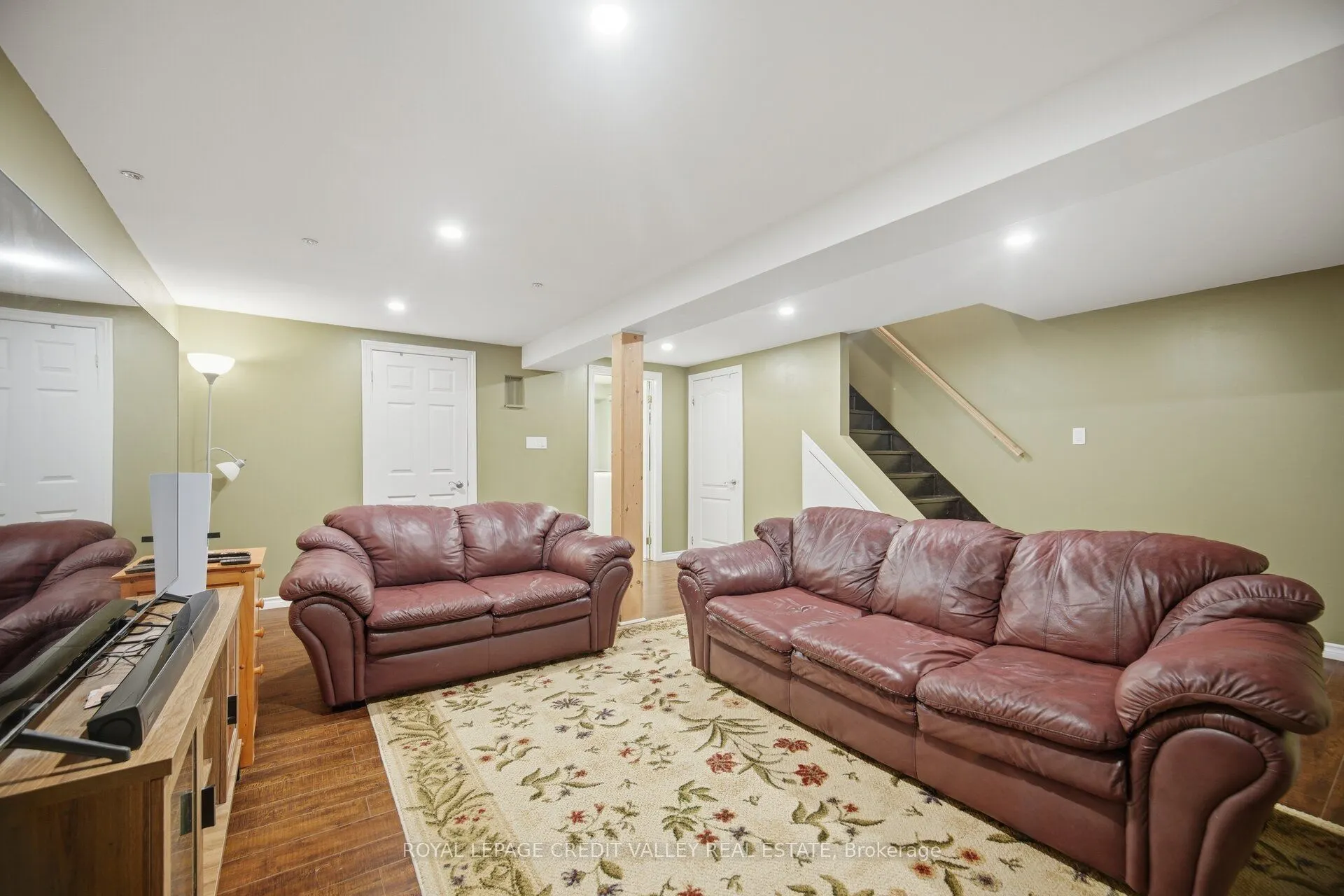 2 Parkview Drive #4
