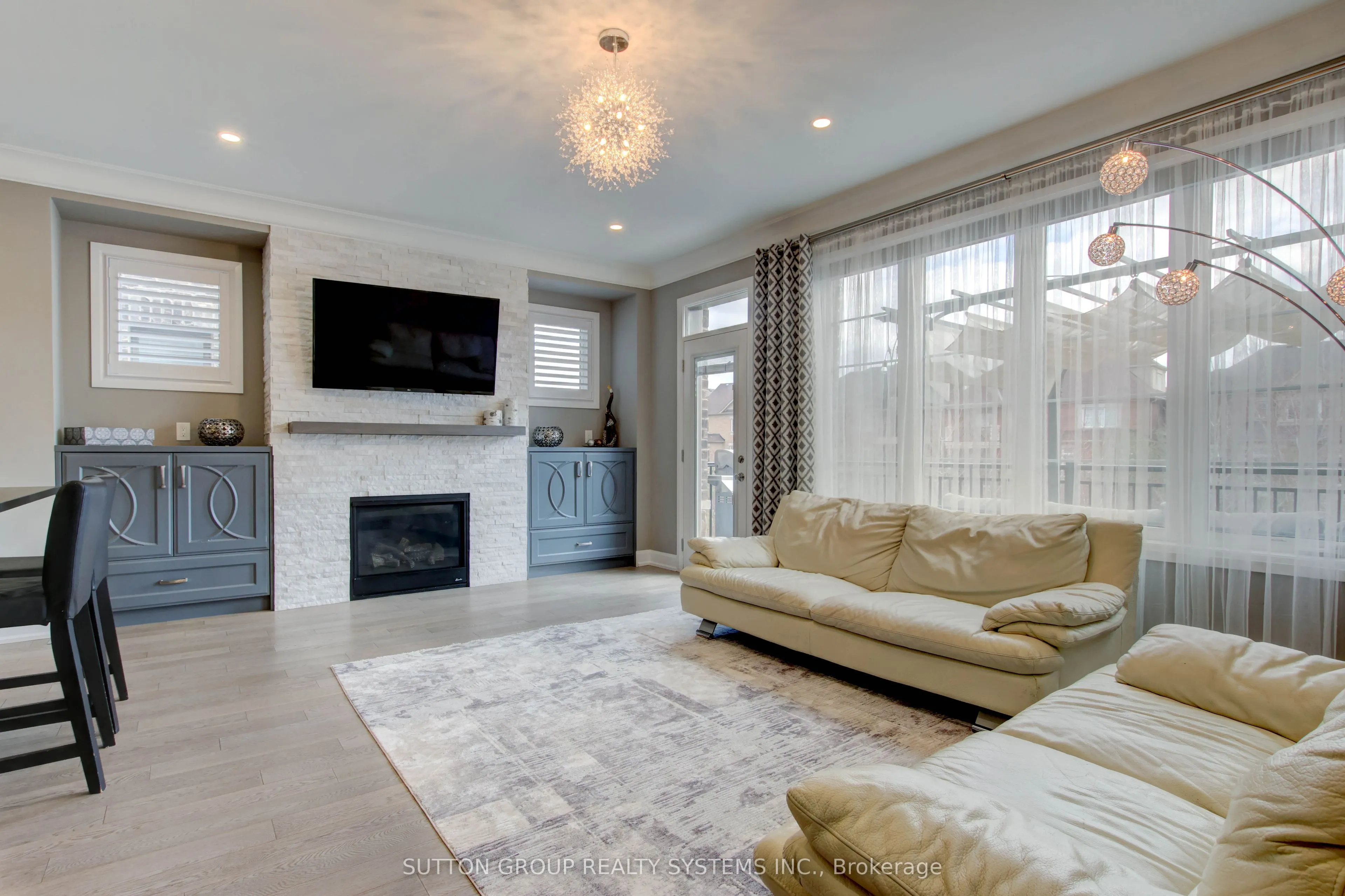 3139 Riverpath Common #14