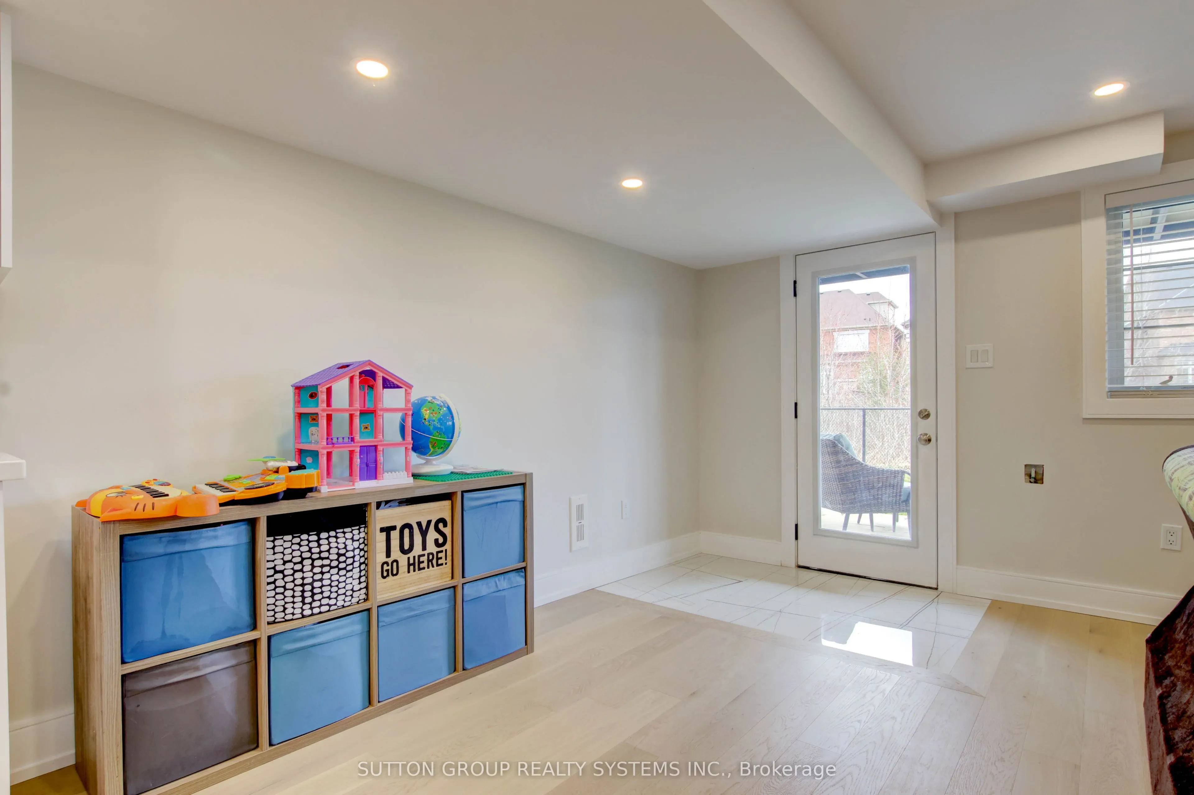 3139 Riverpath Common #14