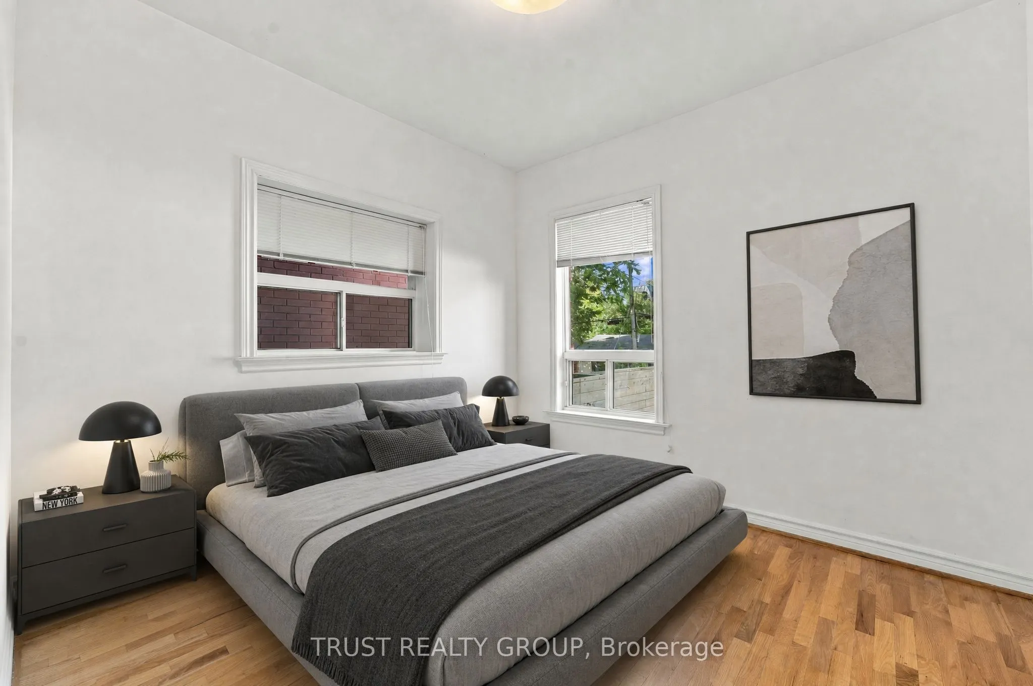 2279 Dundas Street W #Main & Basement