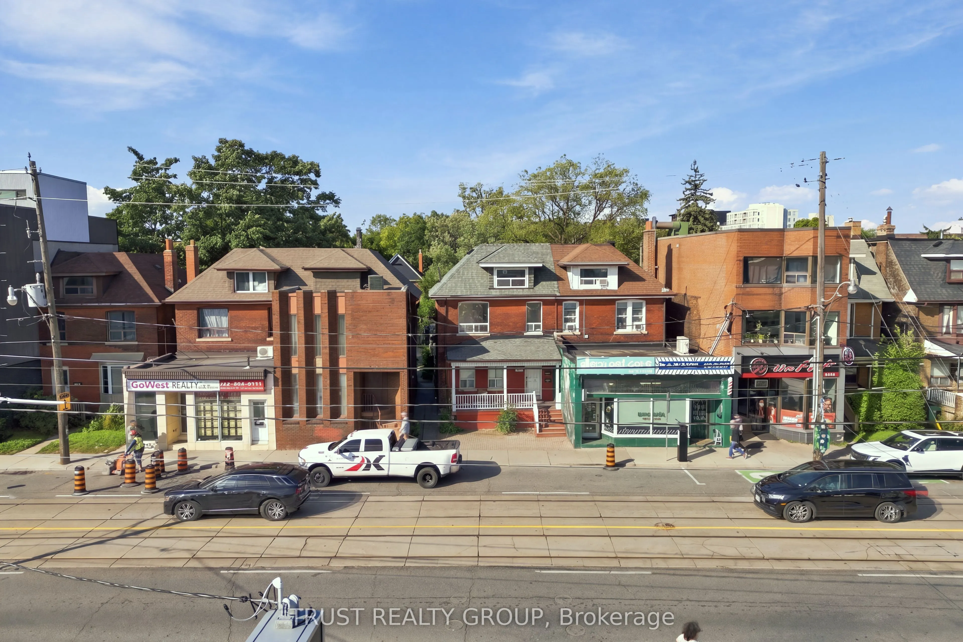 2279 Dundas Street W #Main & Basement
