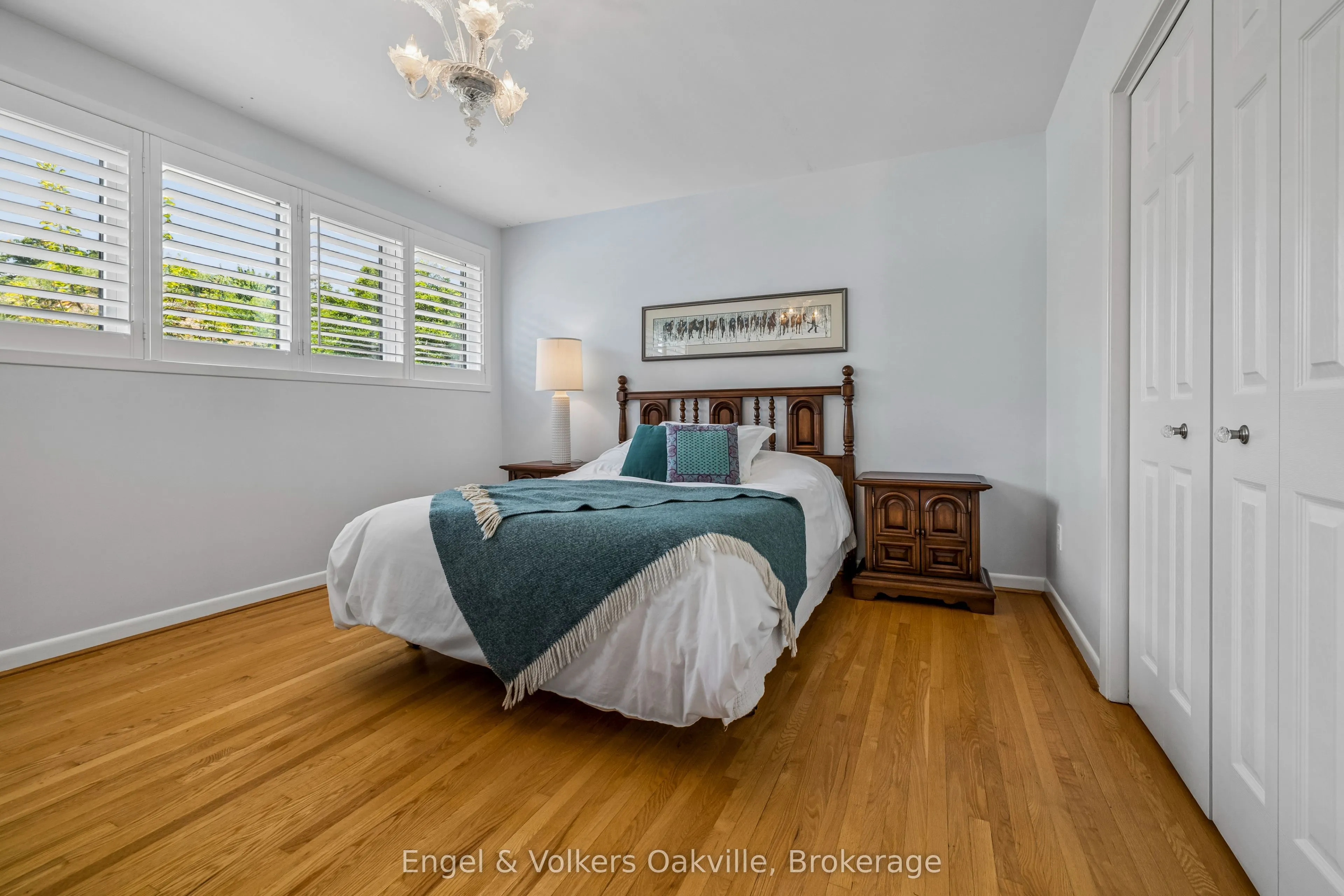 1170 Conyers Crescent