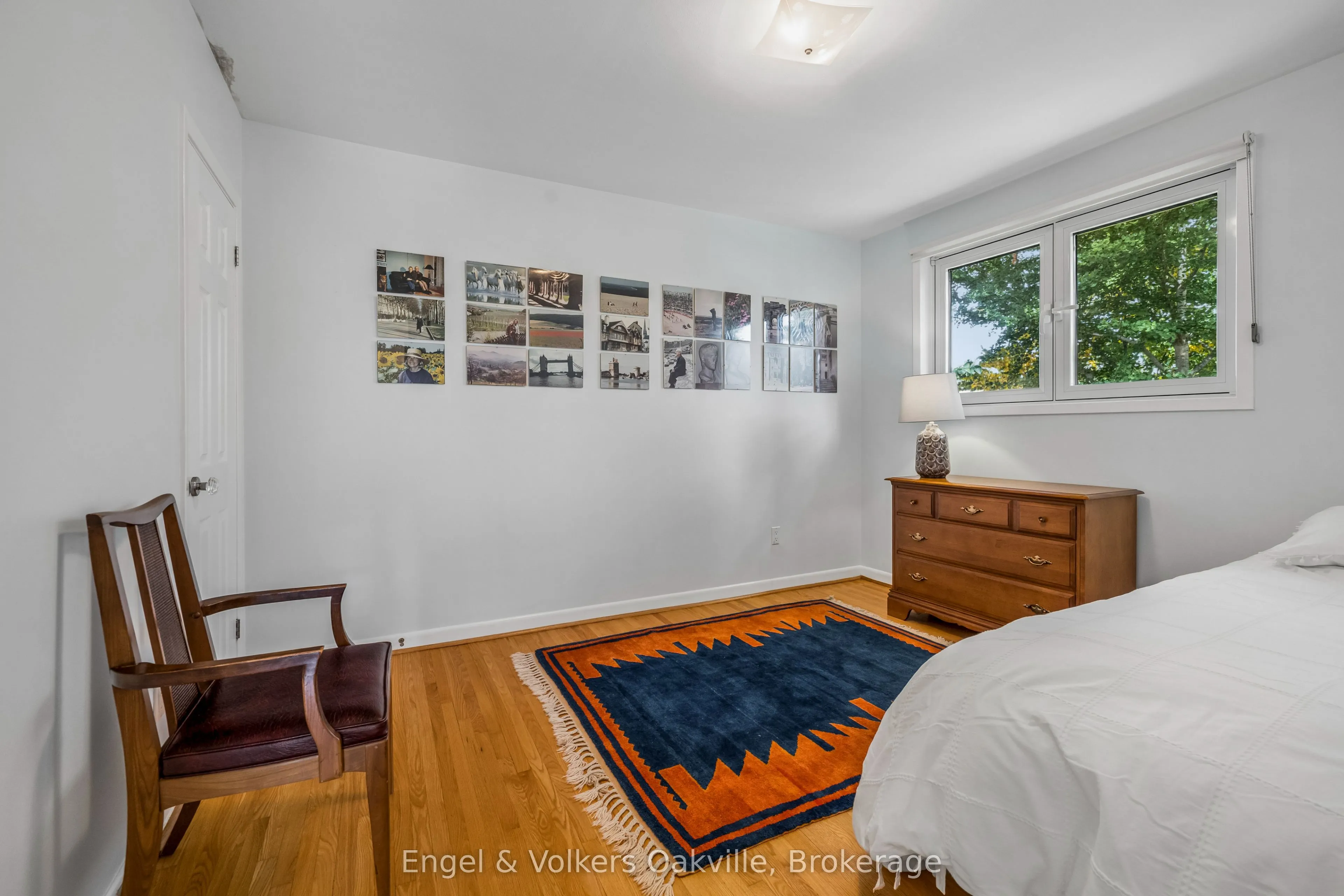 1170 Conyers Crescent