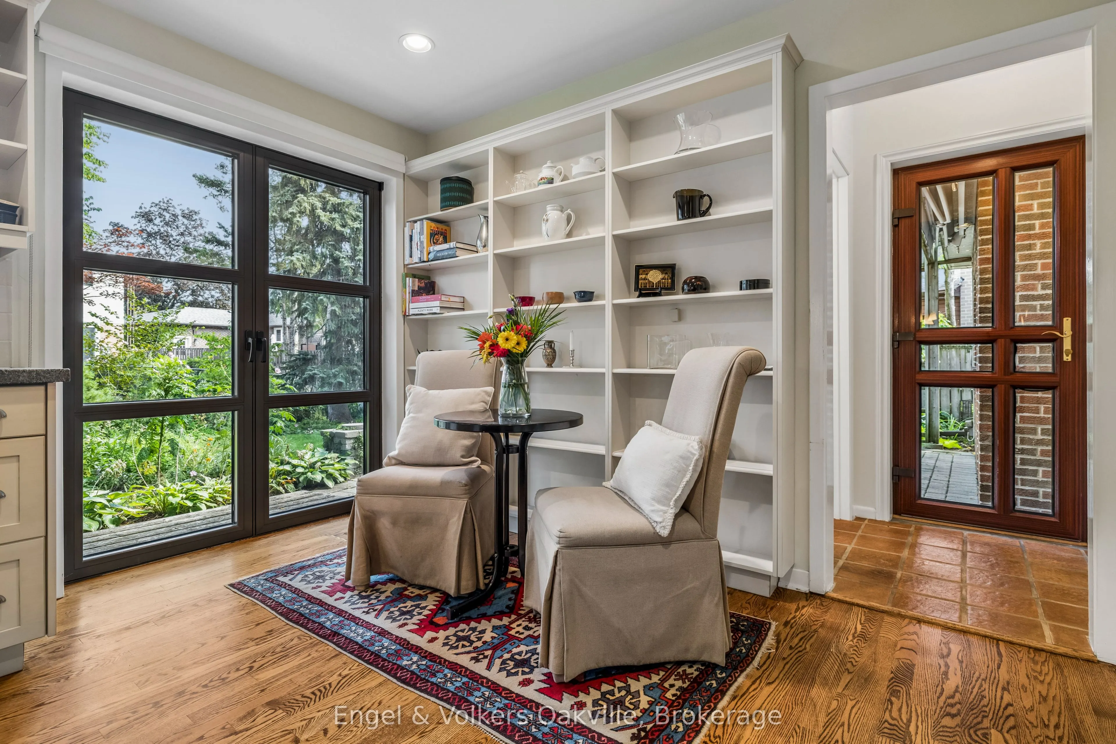 1170 Conyers Crescent