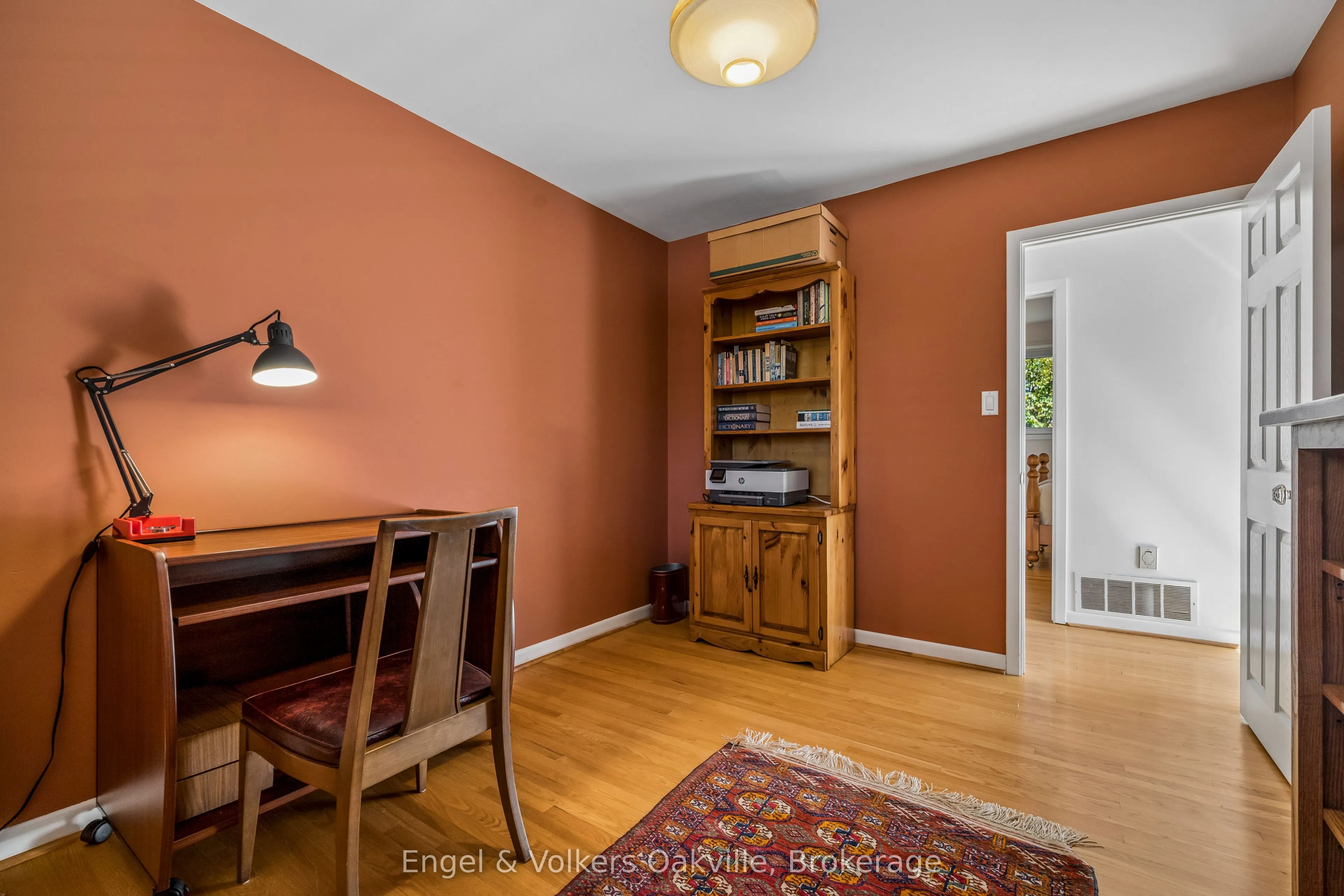 1170 Conyers Crescent