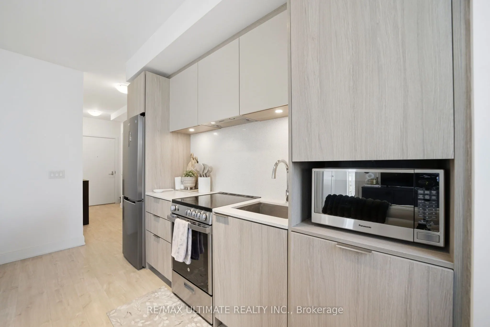 70 Annie Craig Drive #402