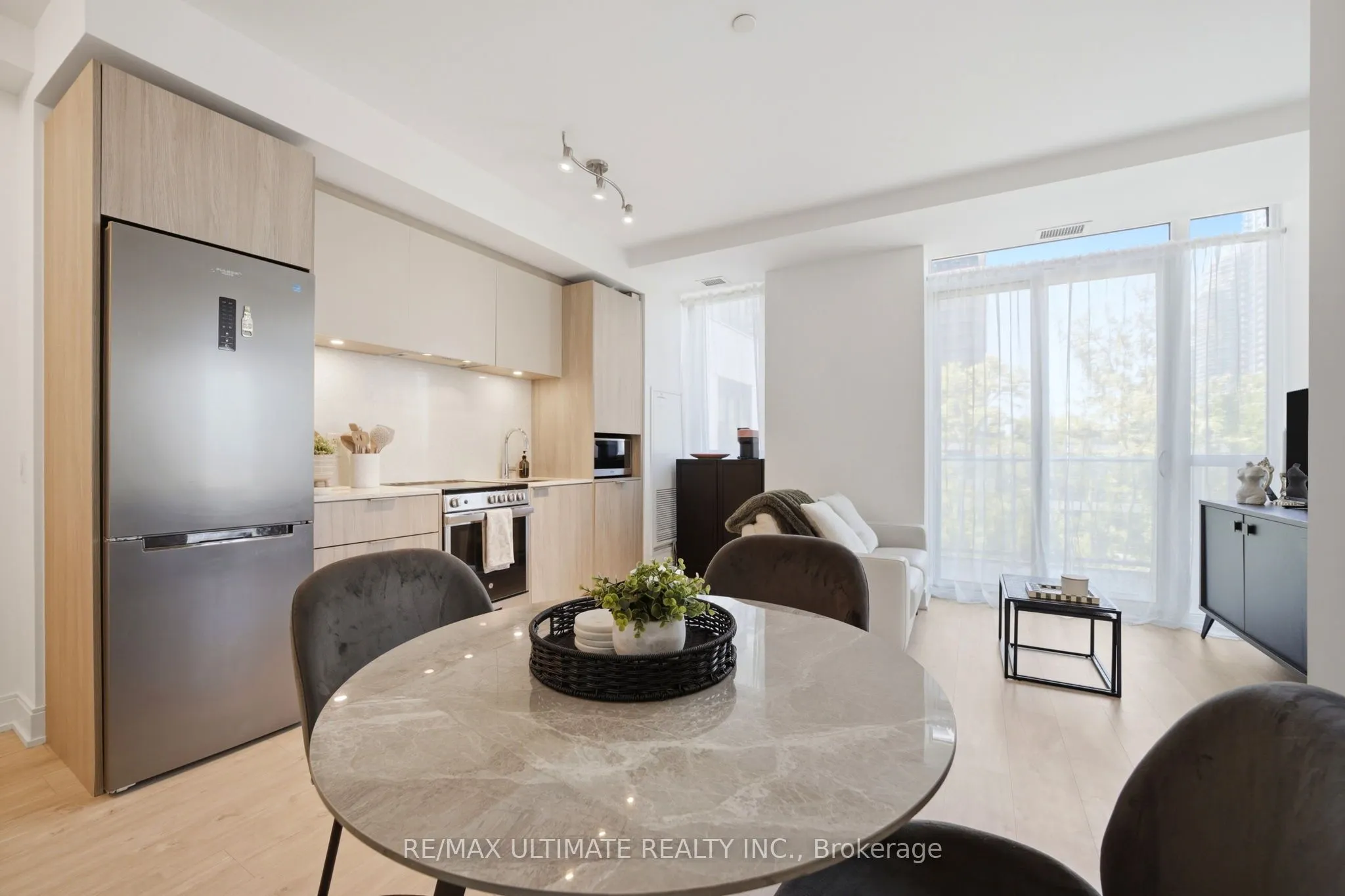 70 Annie Craig Drive #402