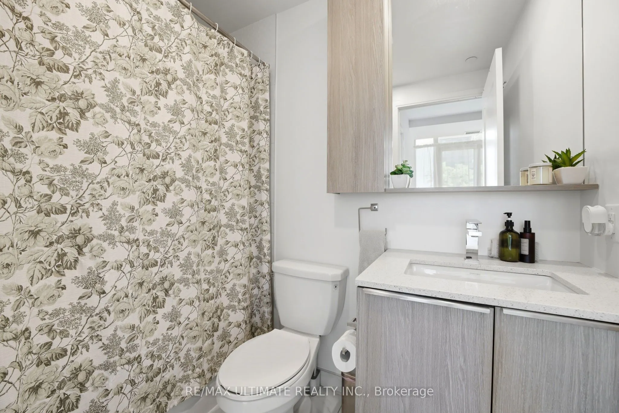 70 Annie Craig Drive #402