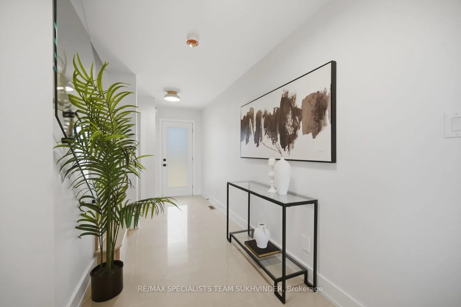 18 Alderbrook Place