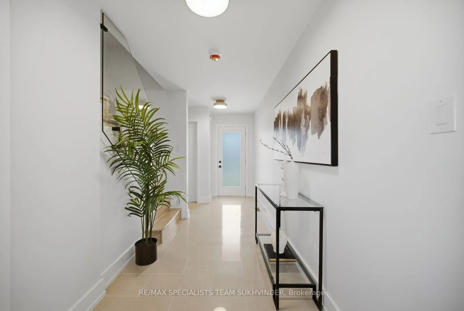 18 Alderbrook Place