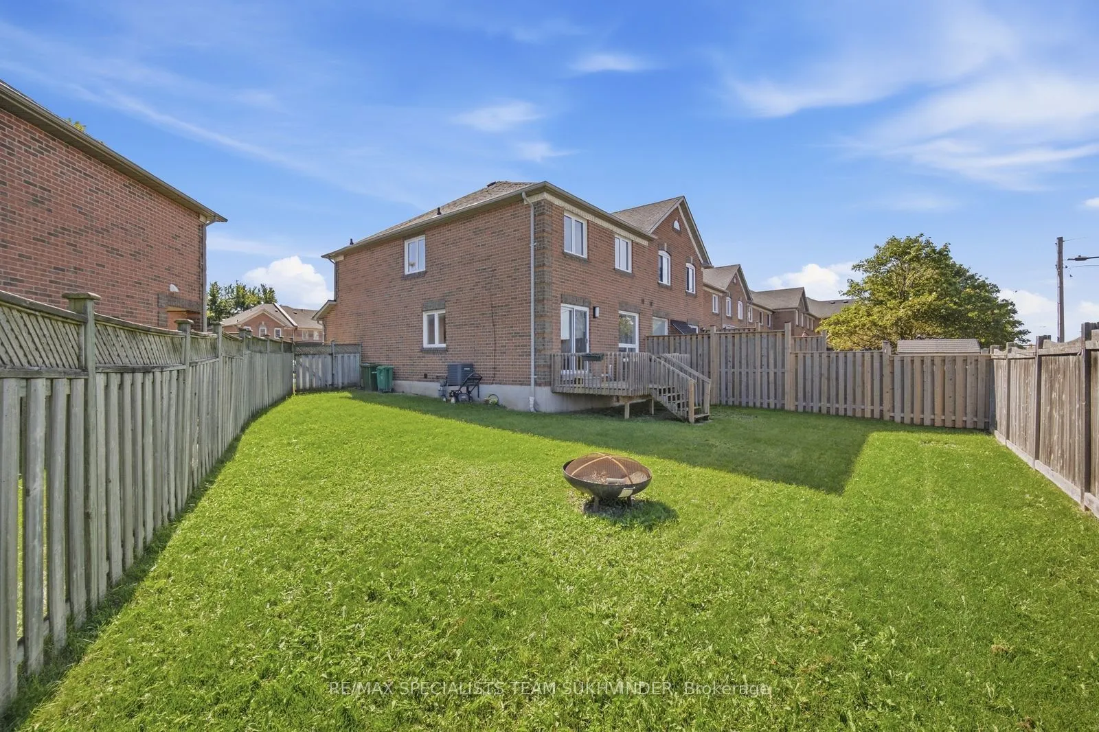 18 Alderbrook Place