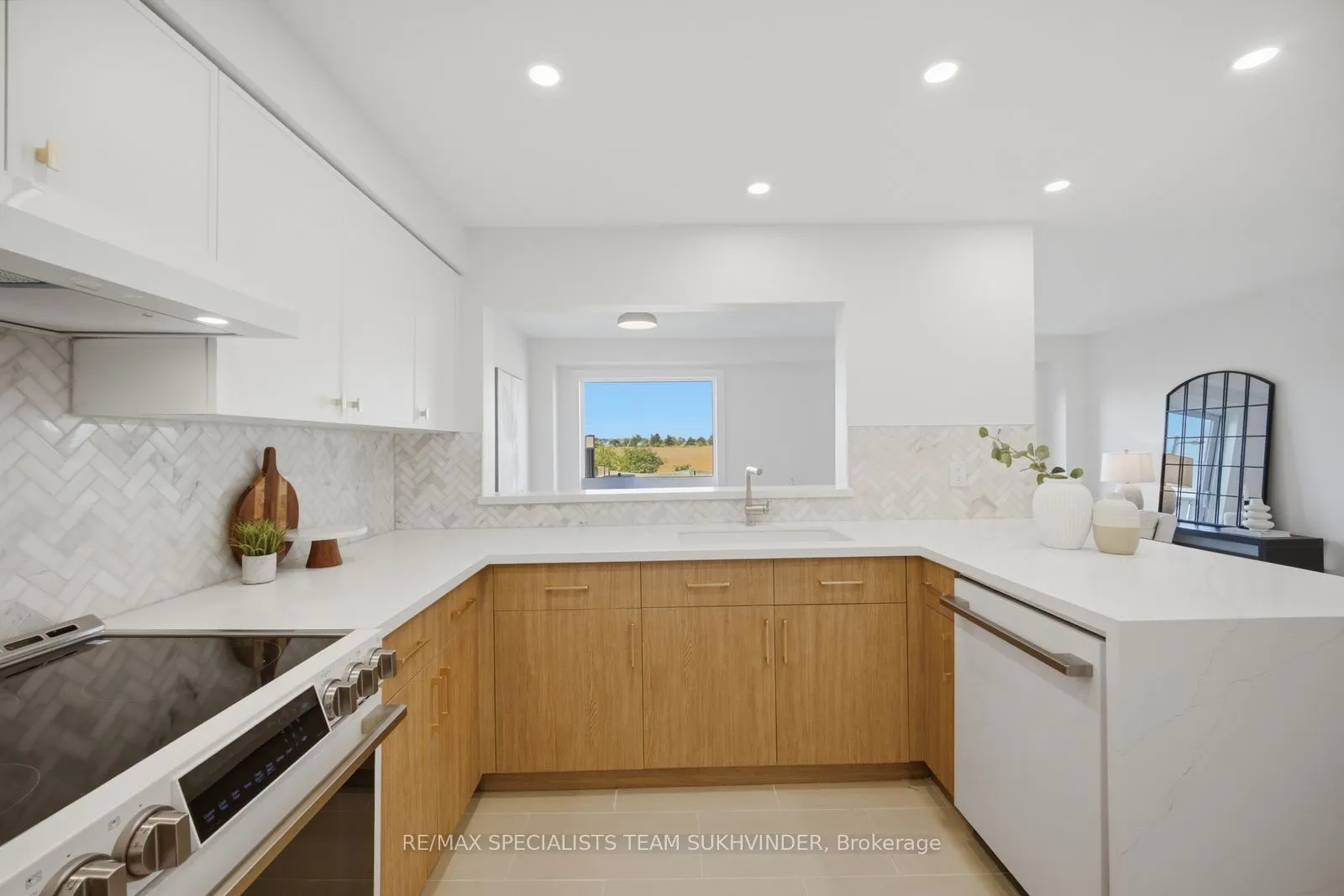 18 Alderbrook Place