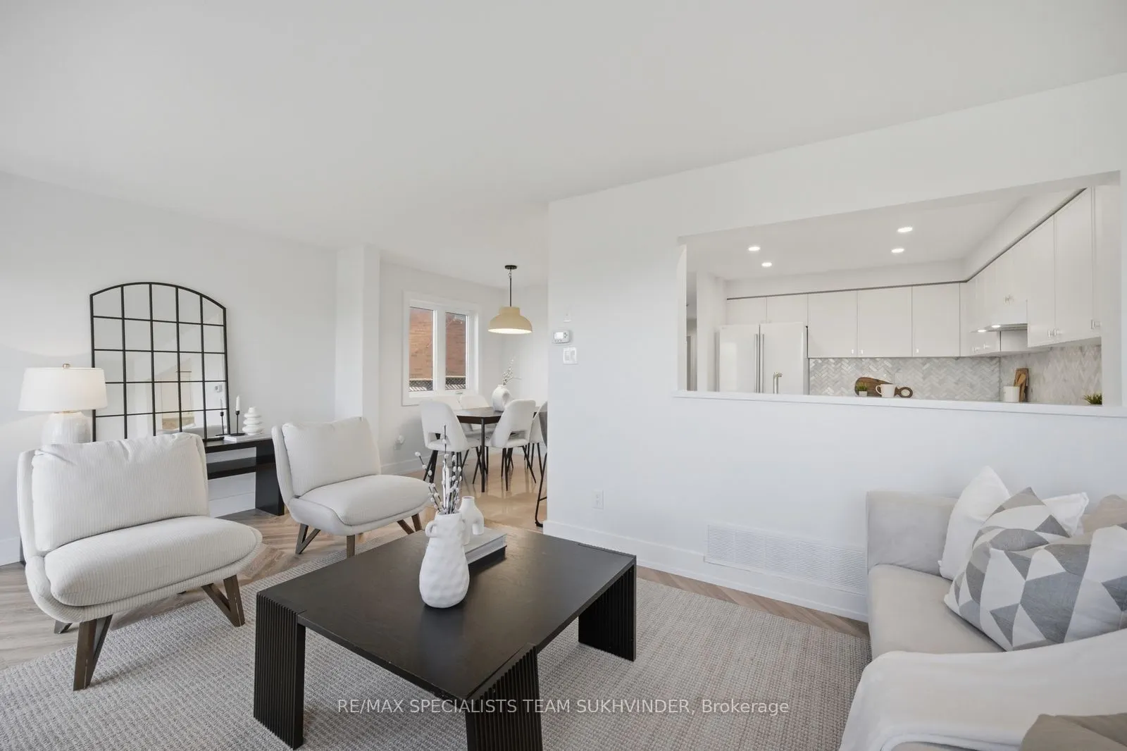 18 Alderbrook Place
