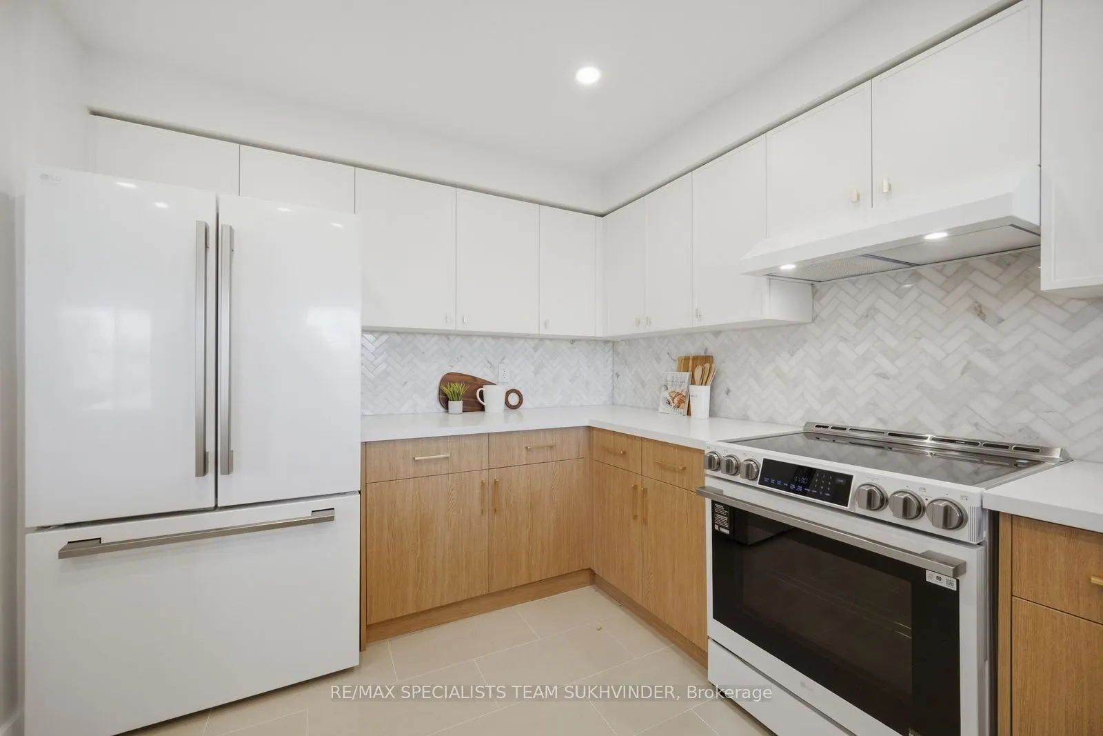 18 Alderbrook Place