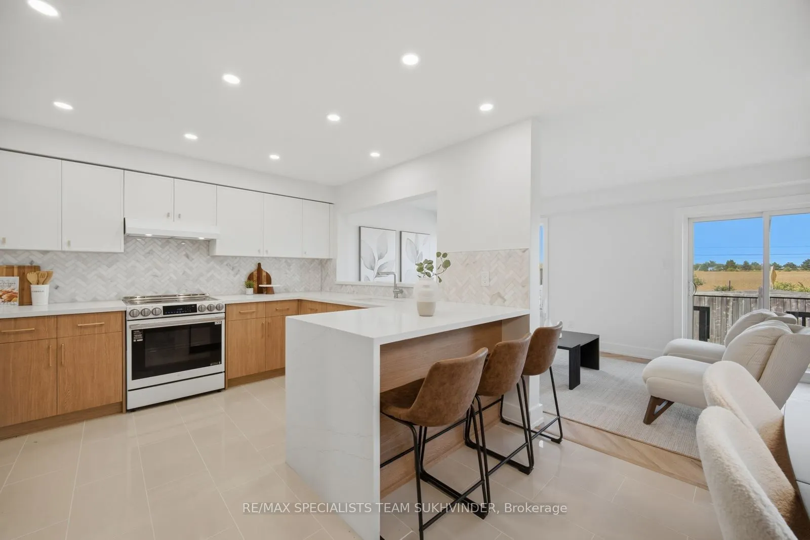 18 Alderbrook Place