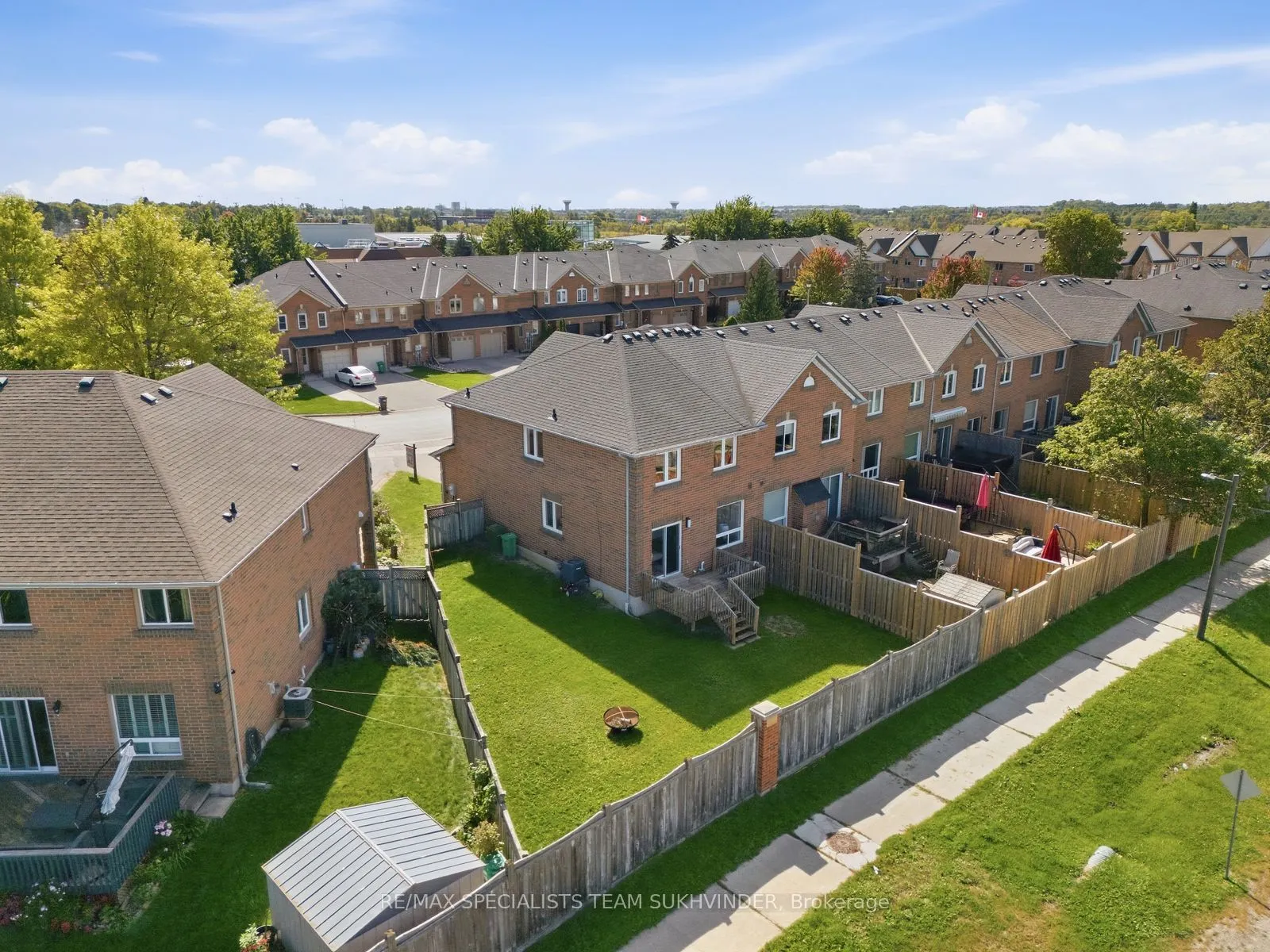 18 Alderbrook Place