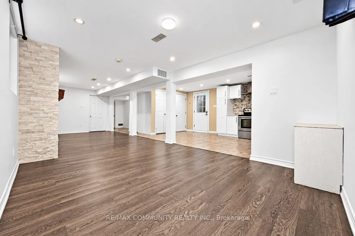 52 Maple Avenue #Bsmt