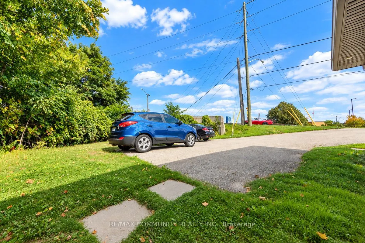 52 Maple Avenue #Bsmt