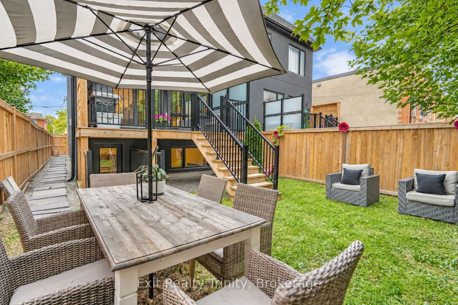 152 Sheldon Avenue