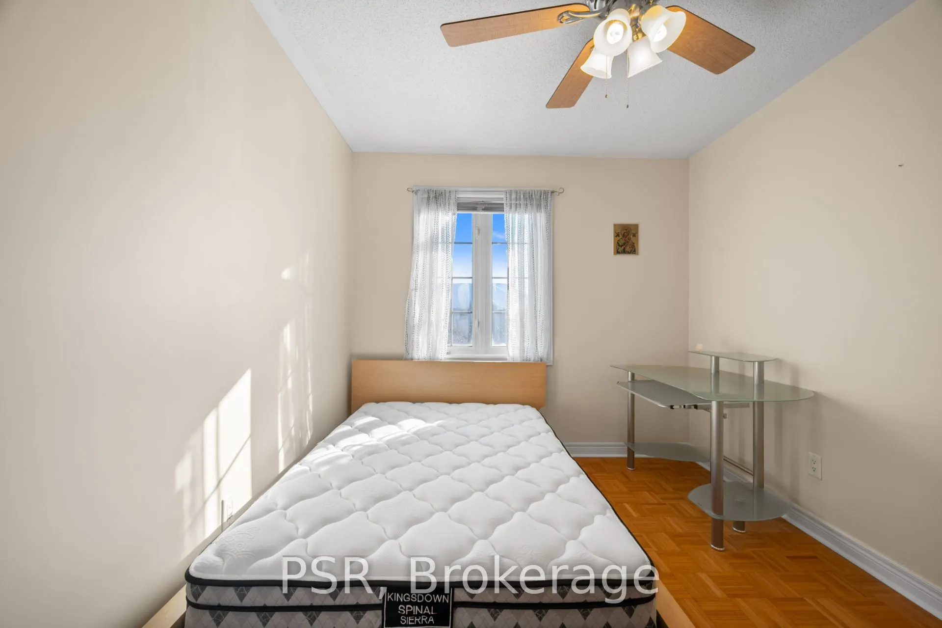 17 Andrika Court