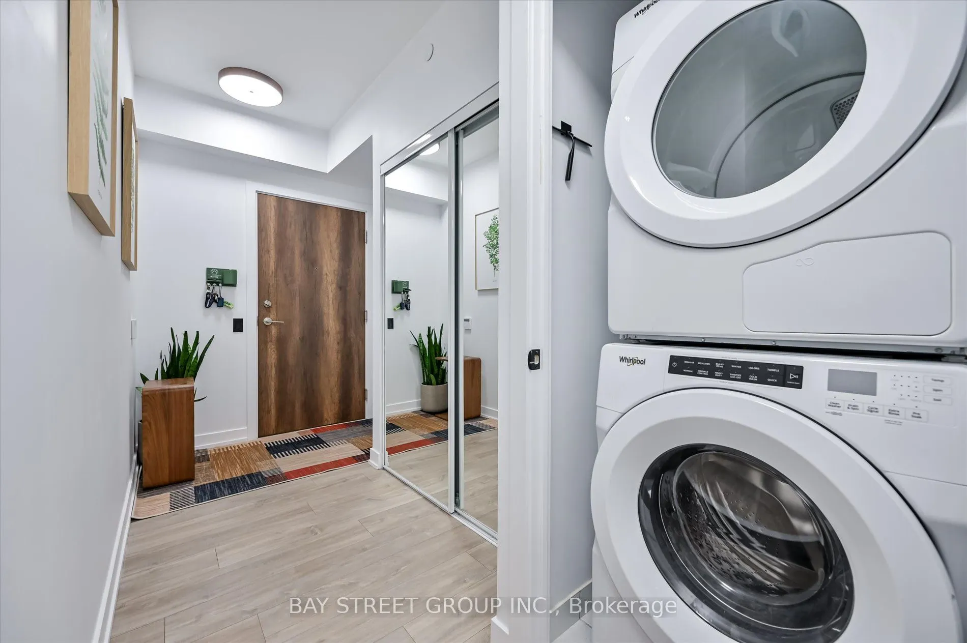 251 Manitoba Street #1604