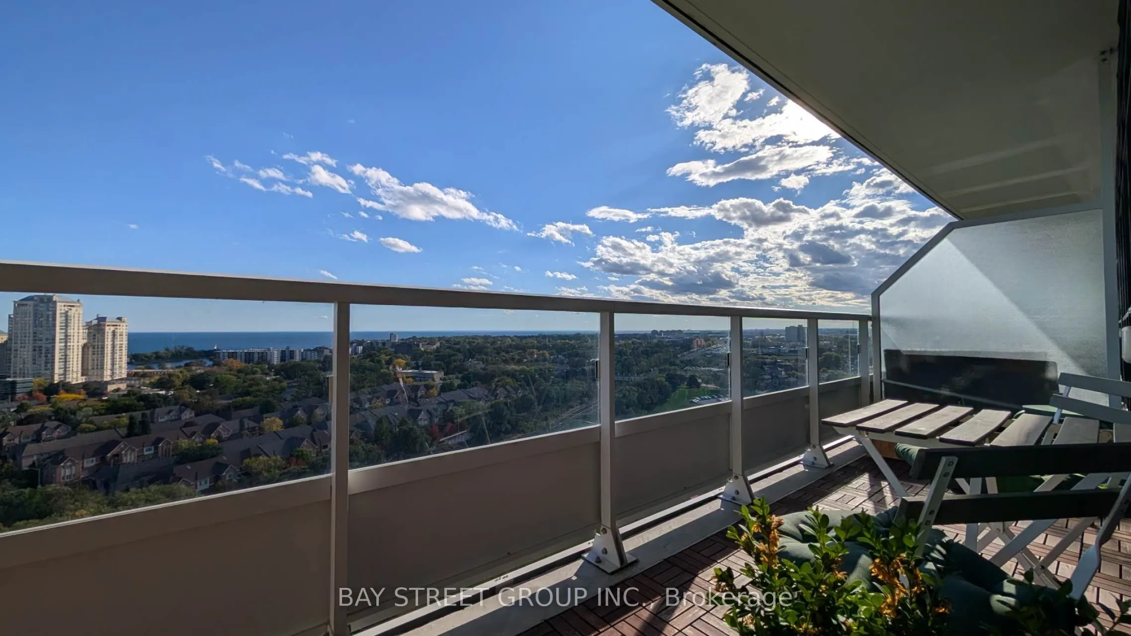 251 Manitoba Street #1604