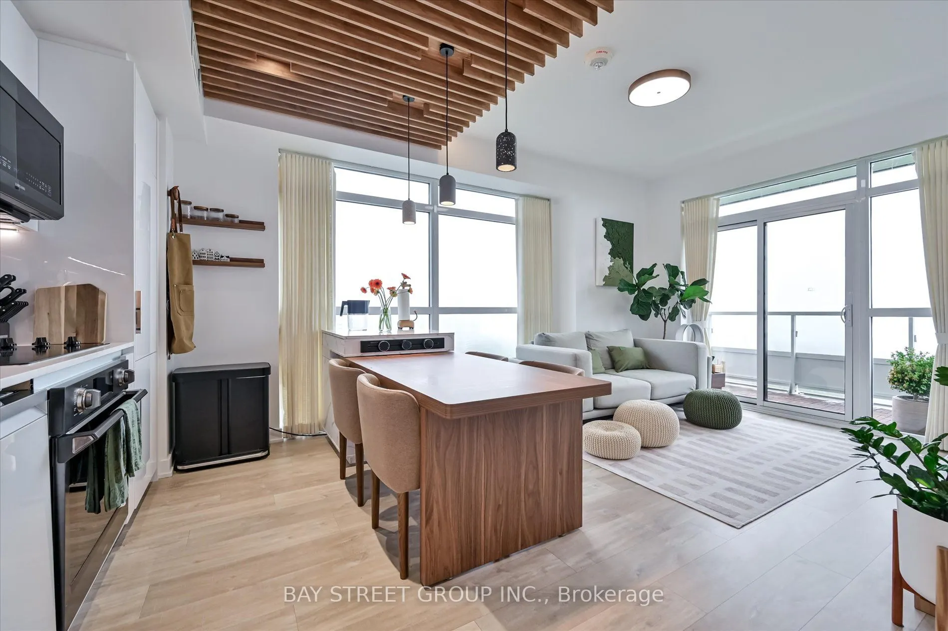 251 Manitoba Street #1604