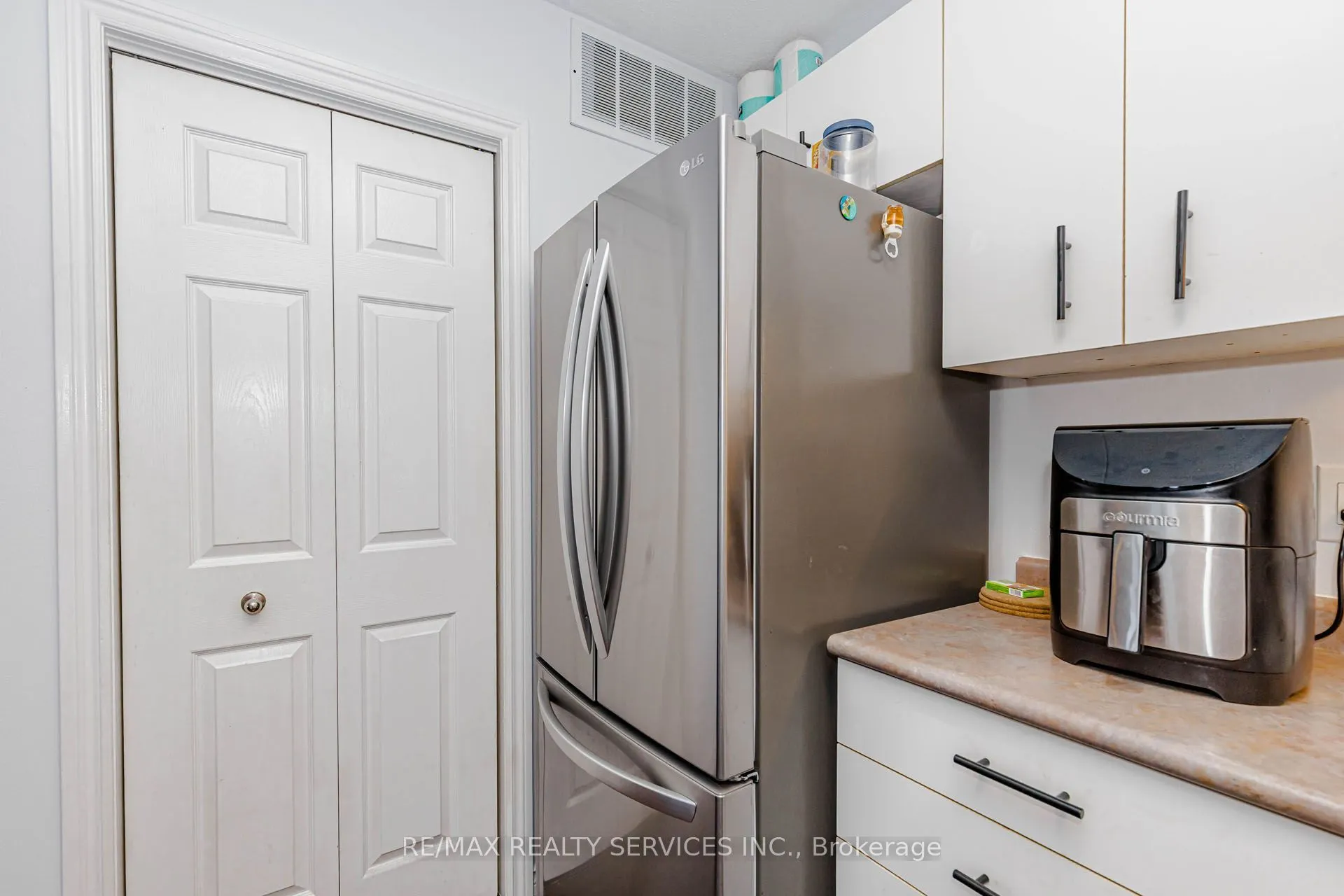 4005 Kilmer Drive #310