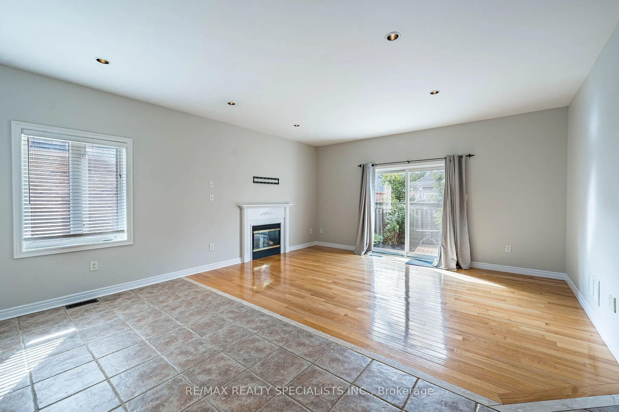 27 Nailsworth Crescent